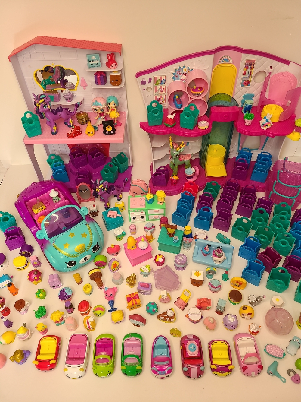 Large Shopkins Bundle Houses Cars & 120+ Figures